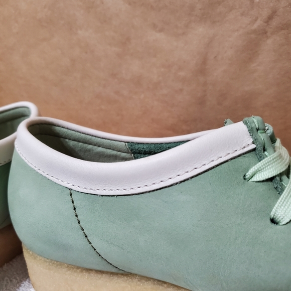 SOLD Clarks wallabee - Picture 12 of 15